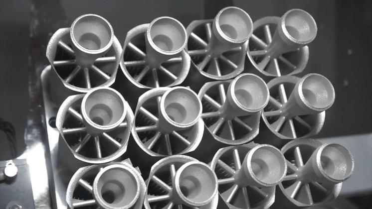 Az INCONEL 625-ből készülő üzemanyag-örvényeltetők a Siemens Energy ipari gázturbinájának részei.
