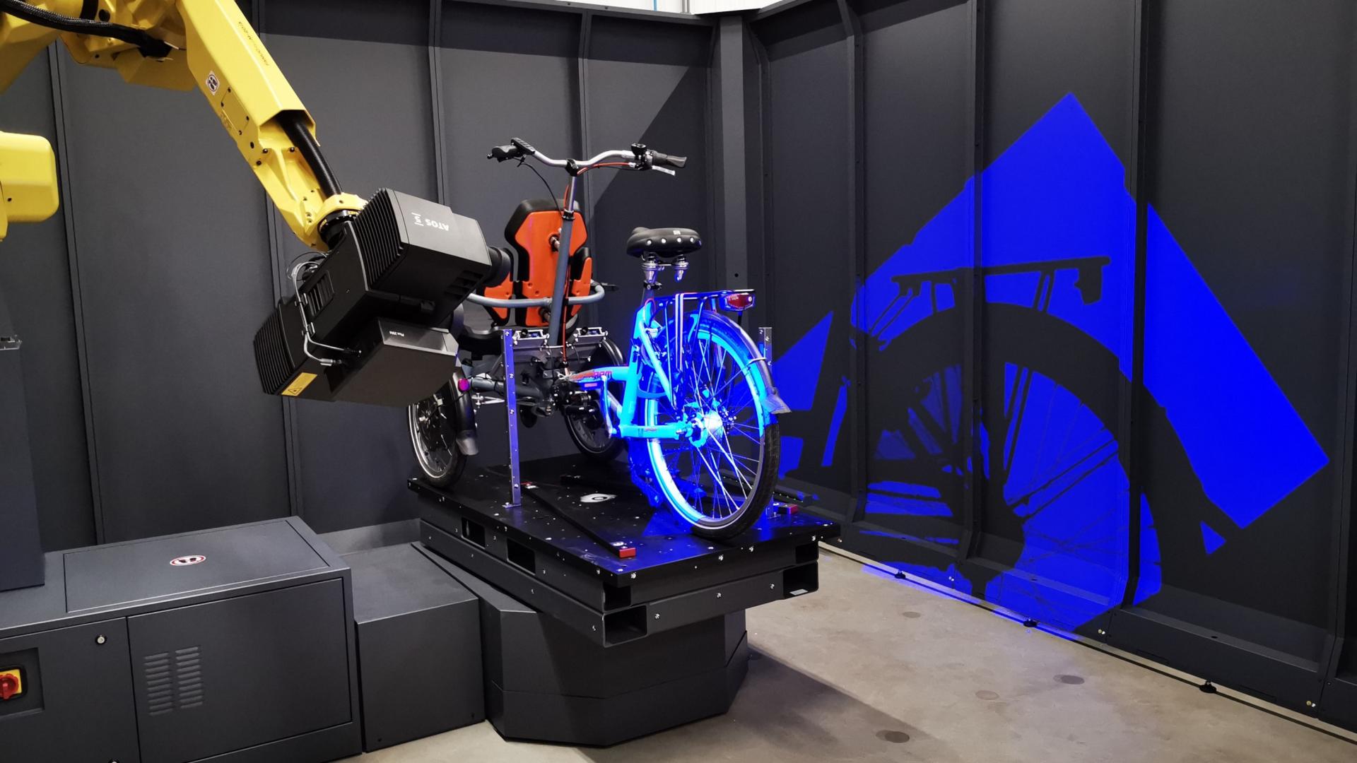 A Van Raam speciális igényekhez készült kerékpárjai | Mobilitás mesterfokon, 3D-s méréstechnikával