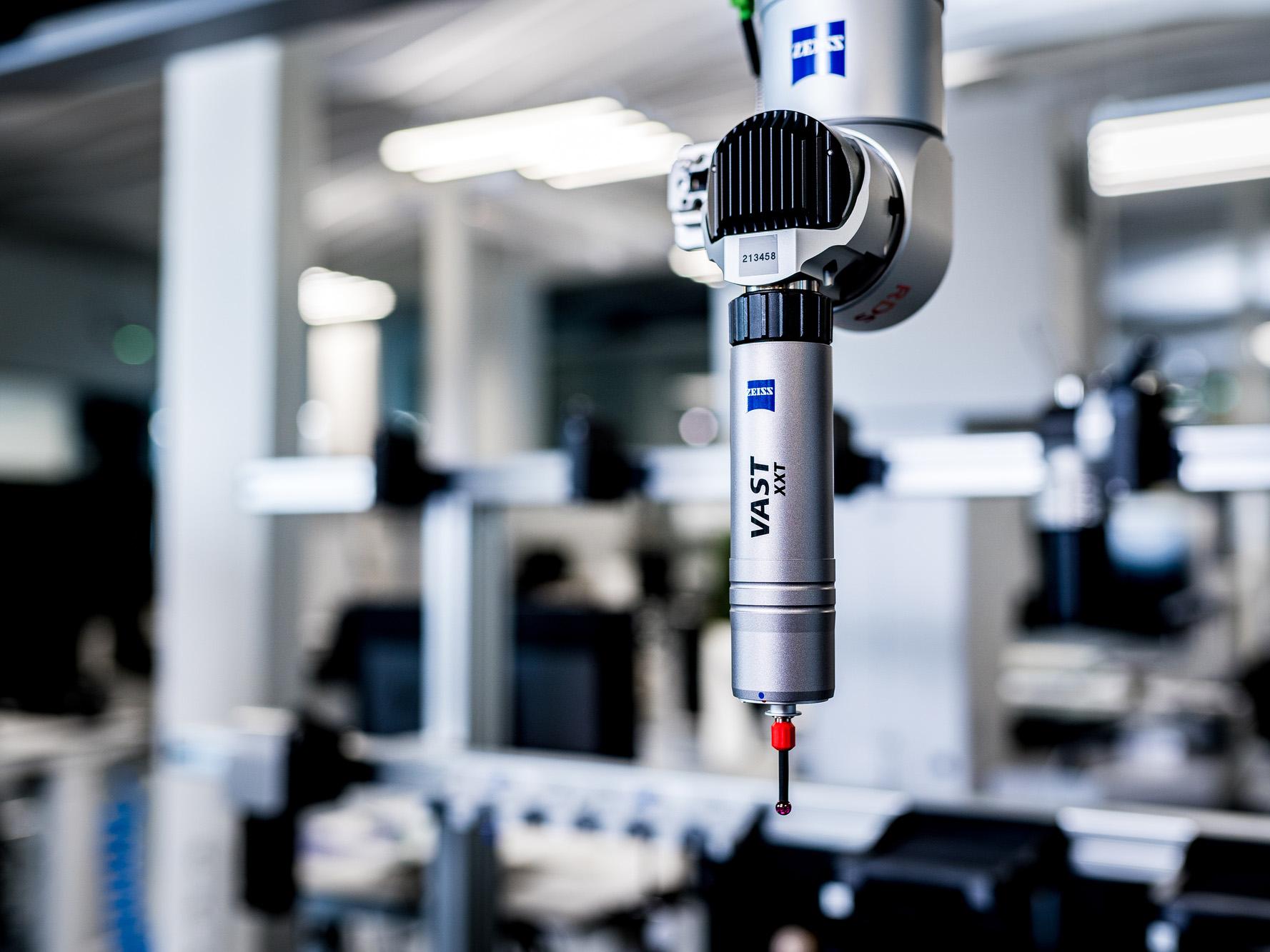 A ZEISS VAST XXT mérőfej használat közben