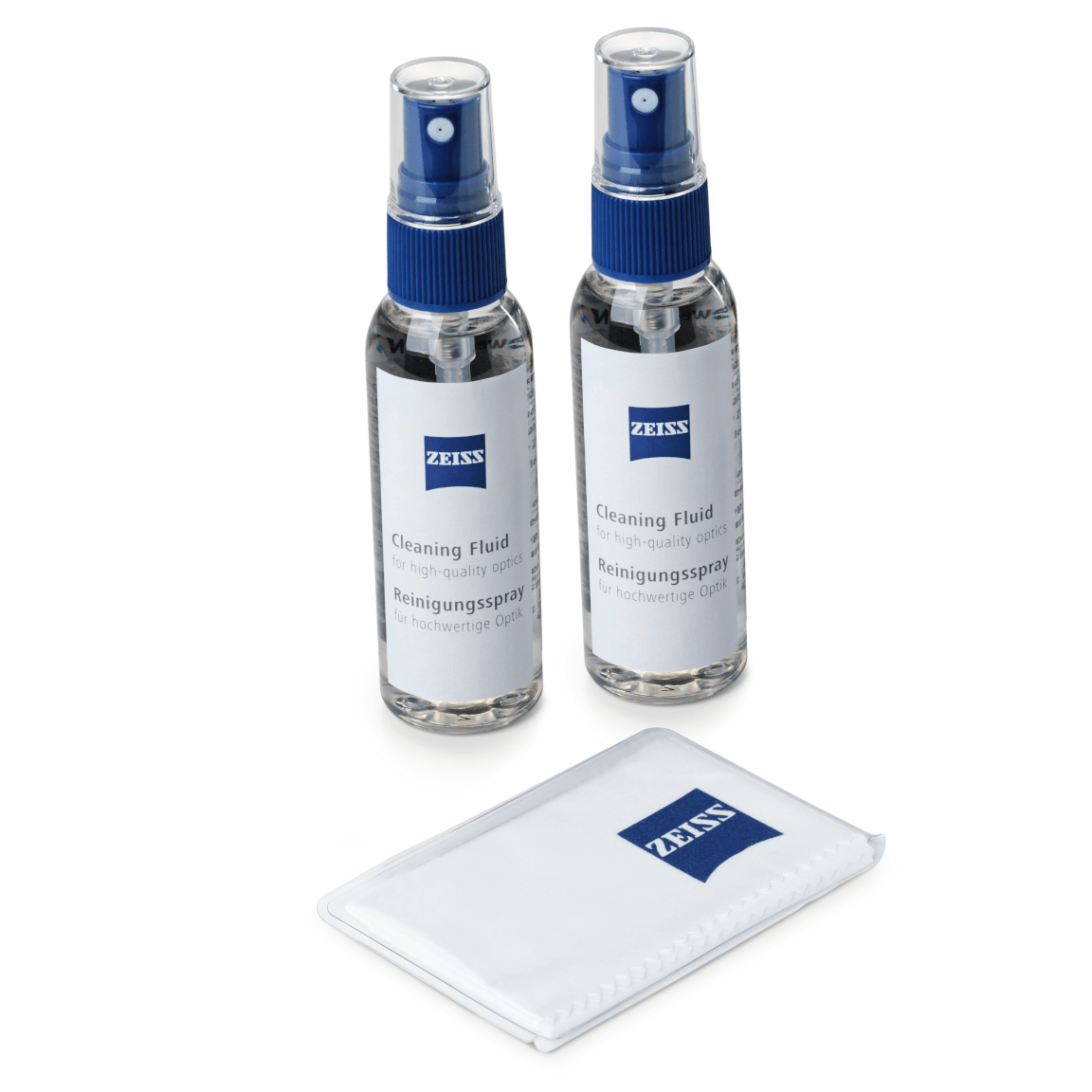 A szemüveg tisztítása még sosem volt ilyen egyszerű, hála a ZEISS mikroszálas törlőkendőnek és a kifejezetten erre a célra kifejlesztett ZEISS lencsetisztító spray-nek.