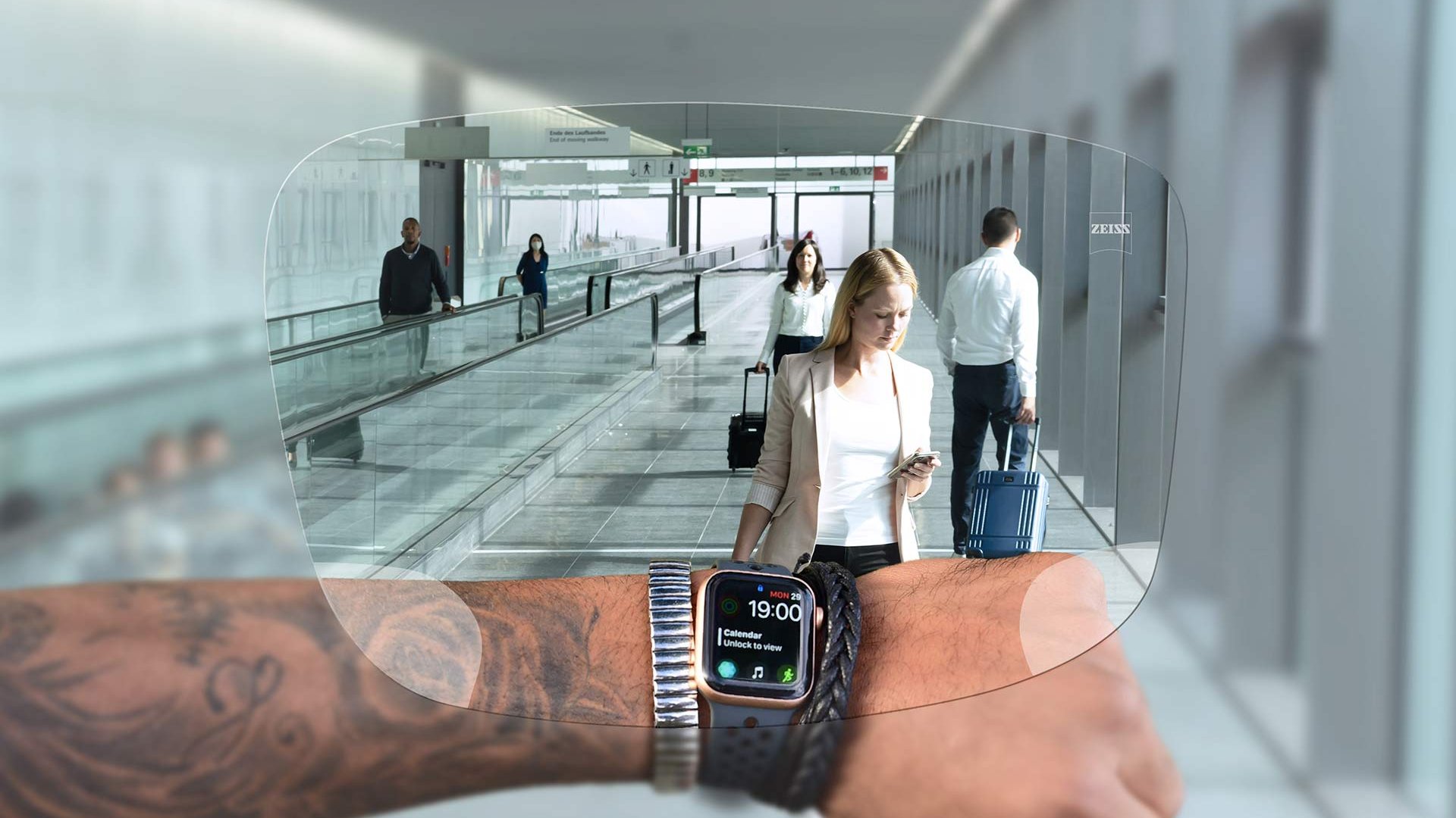 A ZEISS Digital SmartLife Individual 3 szemüveglencsét bemutató ábra. A képen a lencsén keresztül elénk táruló látvány látható. 